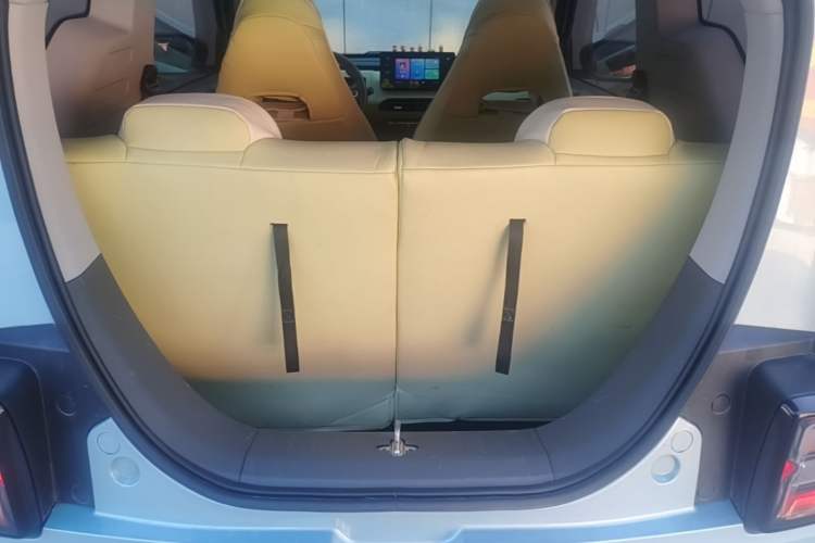 Used Geely Galaxy Panda 2023 Panda Mini 200km Dynamic Bear Trunk
