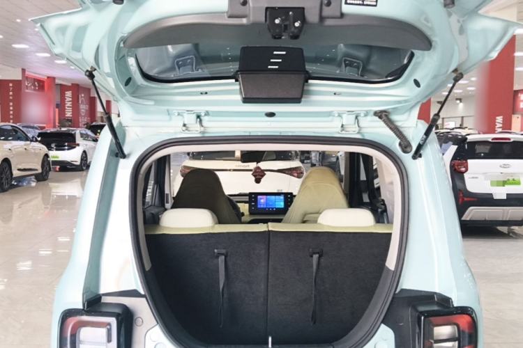 Used Geely Galaxy Panda 2023 Panda Mini 200km Endurance Bear Trunk