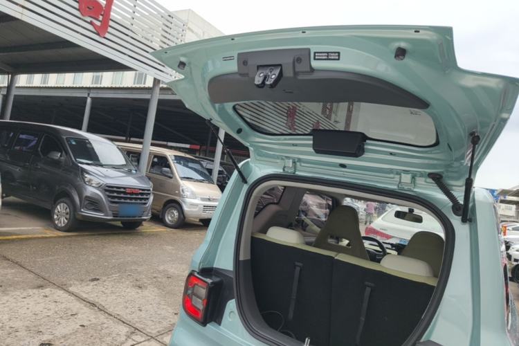 Used Geely Galaxy Panda 2023 Panda Mini 200km Endurance Bear Trunk