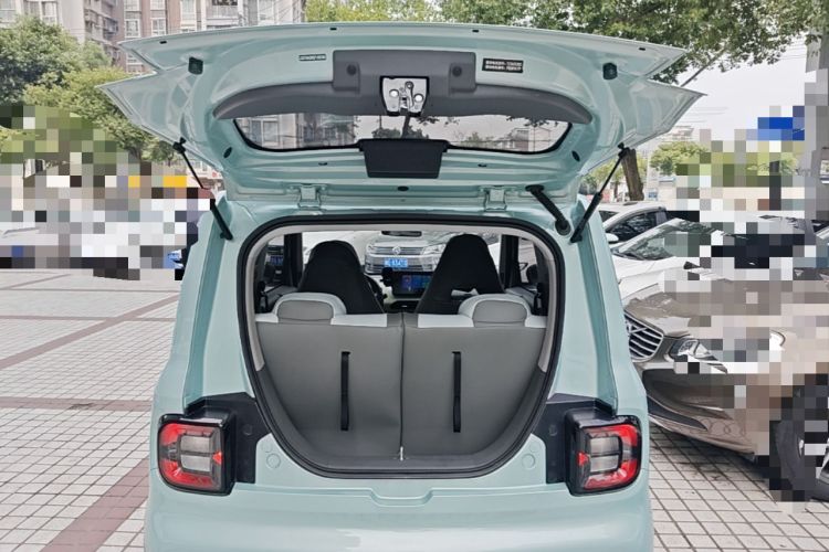 Used Geely Galaxy Panda 2023 Panda Mini 200km Endurance Bear Trunk