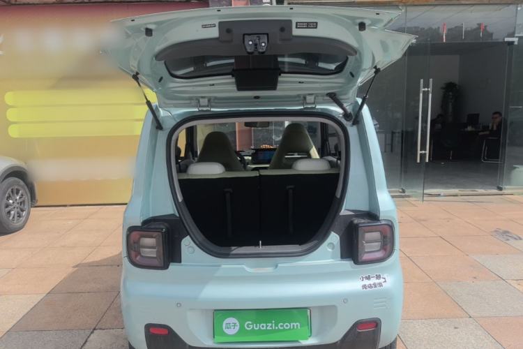 Used Geely Galaxy Panda 2023 Panda Mini 200km Endurance Bear Trunk