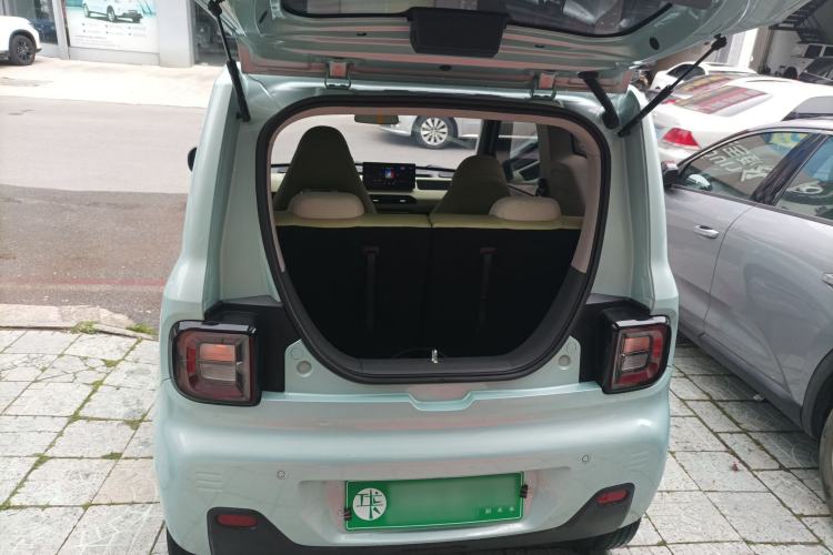 Used Geely Galaxy Panda 2023 Panda Mini 200km Endurance Bear Trunk