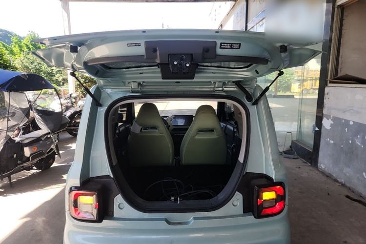 Used Geely Galaxy Panda 2023 Panda Mini 200km Endurance Bear Trunk