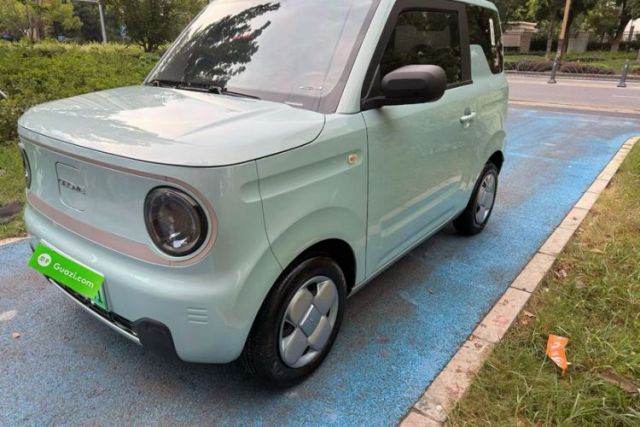 Ojetý Geely Galaxy Panda 2023 Panda Mini 200km Endurance Bear