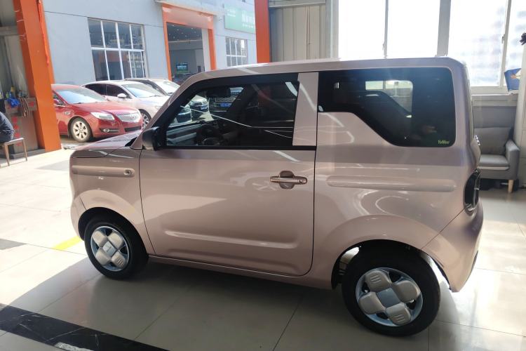 Used Geely Galaxy Panda 2023 Panda Mini 200km Endurance Bear Exterior 3