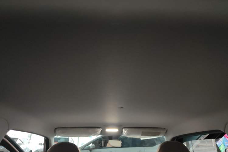 Used Geely Galaxy Panda 2023 Panda Mini 200km Endurance Bear Headliner