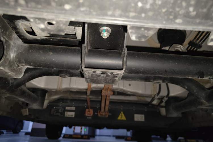Used Geely Galaxy Panda 2023 Panda Mini 200km Endurance Bear Chassis Front