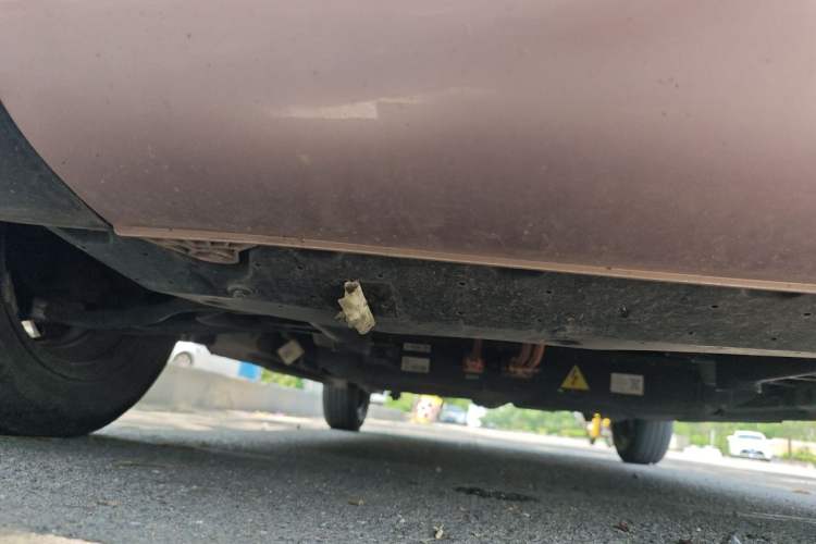 Used Geely Galaxy Panda 2023 Panda Mini 200km Endurance Bear Chassis Front