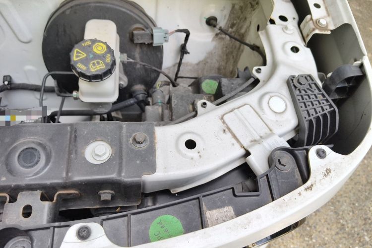 Used Geely Galaxy Panda 2023 Panda Mini 200km Endurance Bear Engine Bay Left