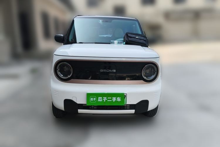 Used Geely Galaxy Panda 2023 Panda Mini New Year Edition Treasure Bear Front