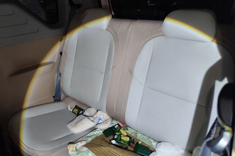 Used Geely Galaxy Panda 2023 Panda Mini 200km Endurance Bear Left Rear Seat