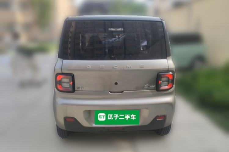 Used Geely Galaxy Panda 2023 Panda Mini 200km Endurance Bear Rear