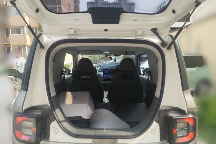 Used Geely Galaxy Panda 2023 Panda Mini 200km Endurance Bear Trunk