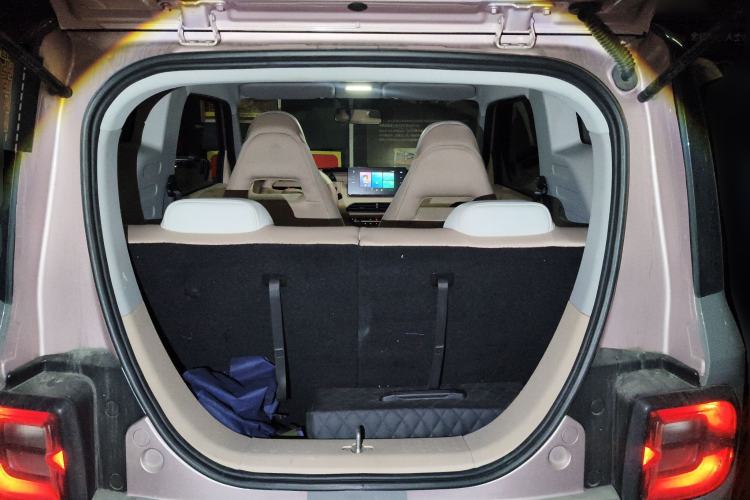 Used Geely Galaxy Panda 2023 Panda Mini 200km Endurance Bear Trunk