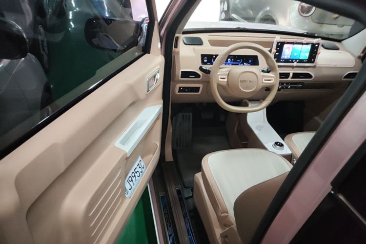 Used Geely Galaxy Panda 2023 Panda Mini 200km Dynamic Bear Driver Seat