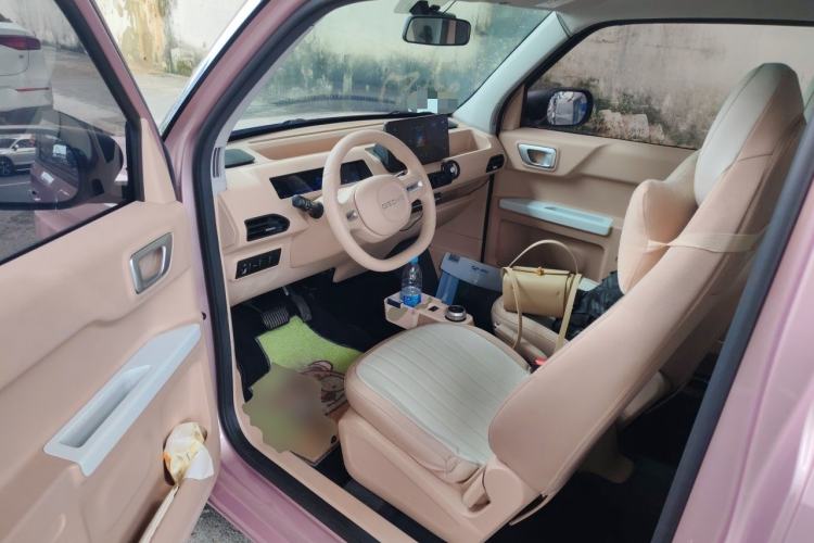 Used Geely Galaxy Panda 2023 Panda Mini 200km Dynamic Bear Driver Seat