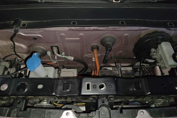 Used Geely Galaxy Panda 2023 Panda Mini 200km Endurance Bear Engine Bay