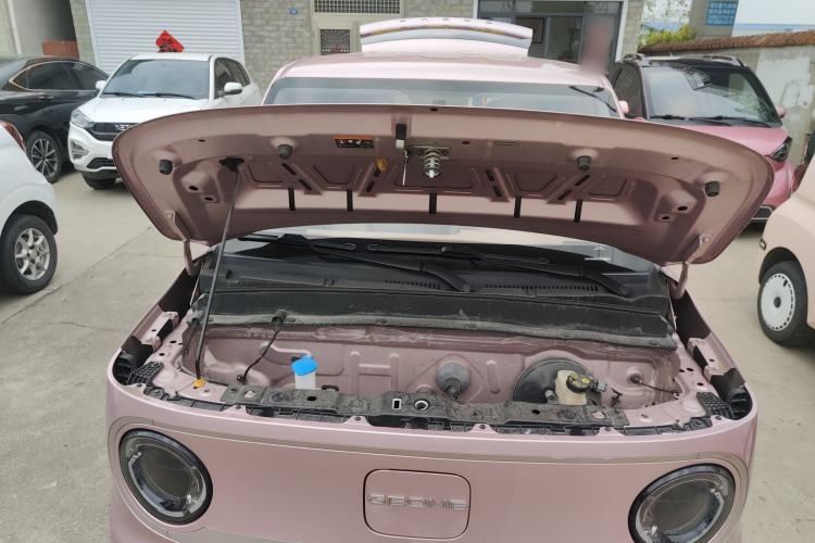 Used Geely Galaxy Panda 2023 Panda Mini 200km Endurance Bear Engine Bay