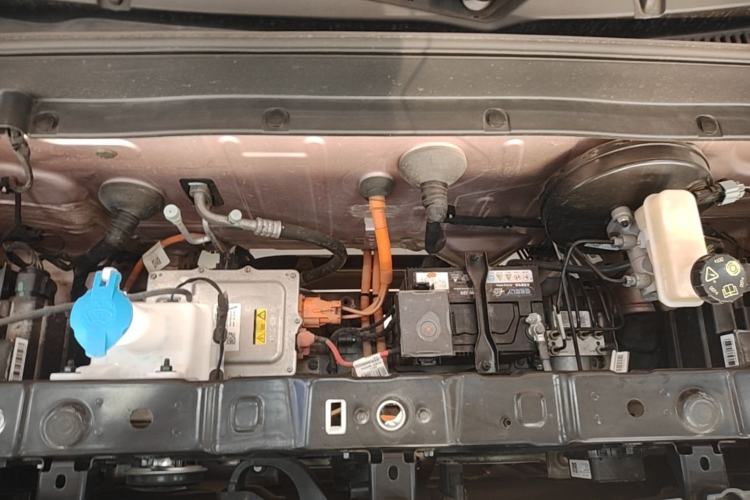 Used Geely Galaxy Panda 2023 Panda Mini 200km Endurance Bear Engine Bay