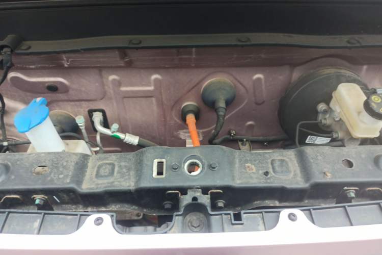 Used Geely Galaxy Panda 2023 Panda Mini 200km Endurance Bear Engine Bay