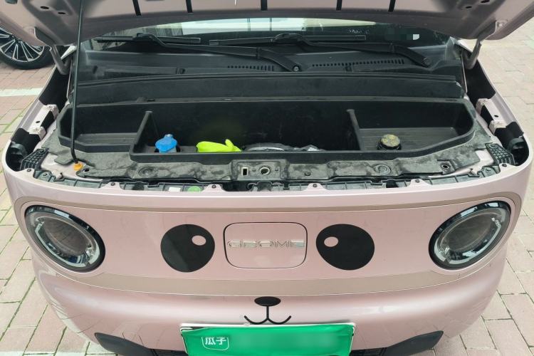 Used Geely Galaxy Panda 2023 Panda Mini 200km Endurance Bear Engine Bay