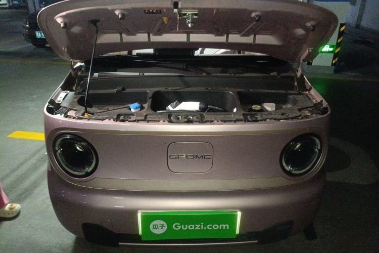 Used Geely Galaxy Panda 2023 Panda Mini 200km Endurance Bear Engine Bay