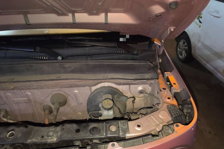 Used Geely Galaxy Panda 2023 Panda Mini 200km Endurance Bear Engine Bay Left