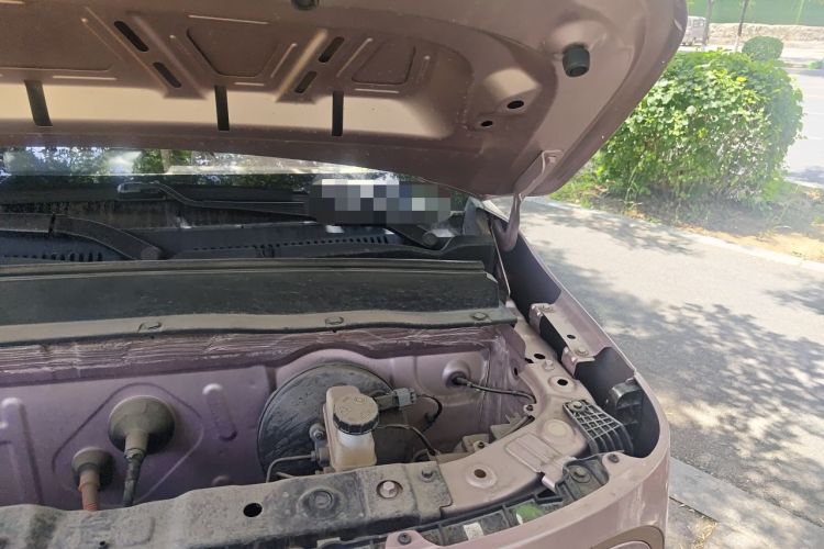 Used Geely Galaxy Panda 2023 Panda Mini 200km Endurance Bear Engine Bay Left