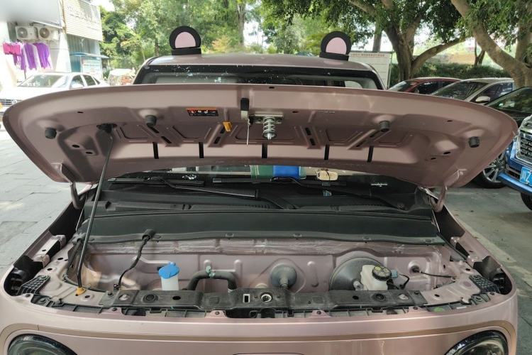 Used Geely Galaxy Panda 2023 Panda Mini 200km Endurance Bear Engine Bay