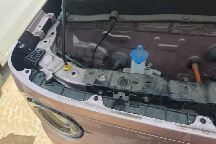 Used Geely Galaxy Panda 2023 Panda Mini 200km Endurance Bear Engine Bay Right