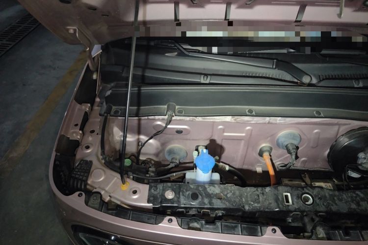 Used Geely Galaxy Panda 2023 Panda Mini 200km Endurance Bear Engine Bay Right