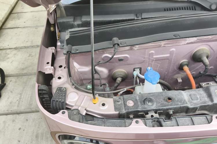 Used Geely Galaxy Panda 2023 Panda Mini 200km Endurance Bear Engine Bay Right