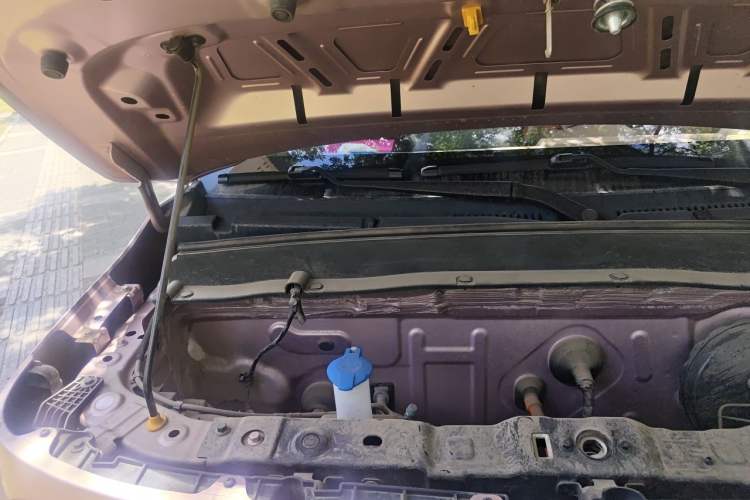 Used Geely Galaxy Panda 2023 Panda Mini 200km Endurance Bear Engine Bay Right