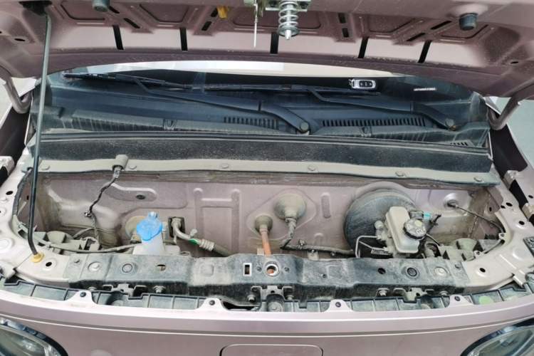 Used Geely Galaxy Panda 2023 Panda Mini 200km Endurance Bear Engine Bay