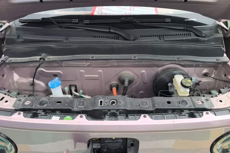 Used Geely Galaxy Panda 2023 Panda Mini 200km Endurance Bear Engine Bay