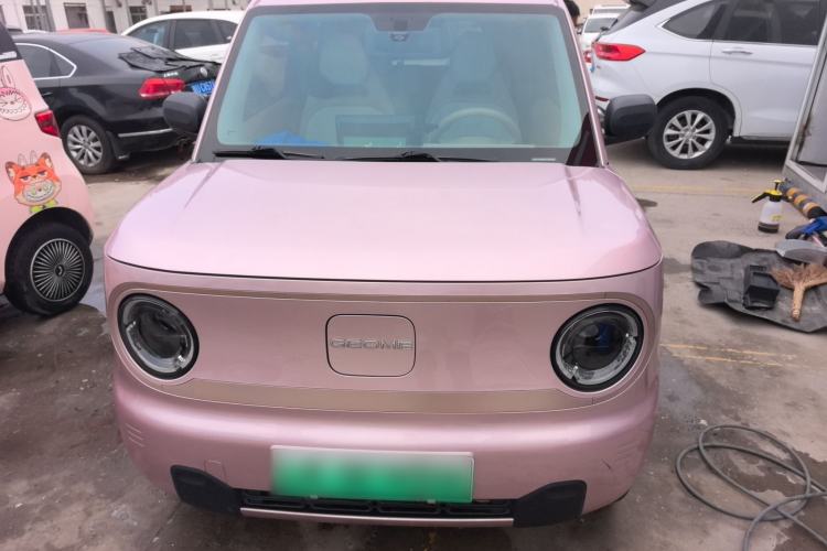 Used Geely Galaxy Panda 2023 Panda Mini 200km Endurance Bear Exterior 1