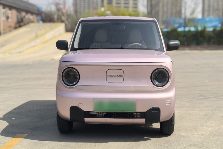 Used Geely Galaxy Panda 2023 Panda Mini 200km Endurance Bear Exterior 1