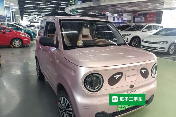 Used Geely Galaxy Panda 2023 Panda Mini 200km Endurance Bear Exterior 1