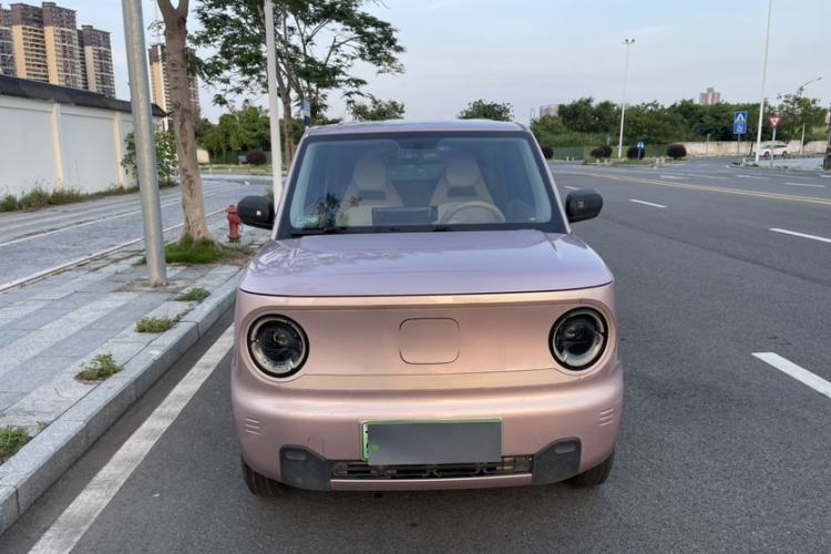 Used Geely Galaxy Panda 2023 Panda Mini 200km Endurance Bear Exterior 2