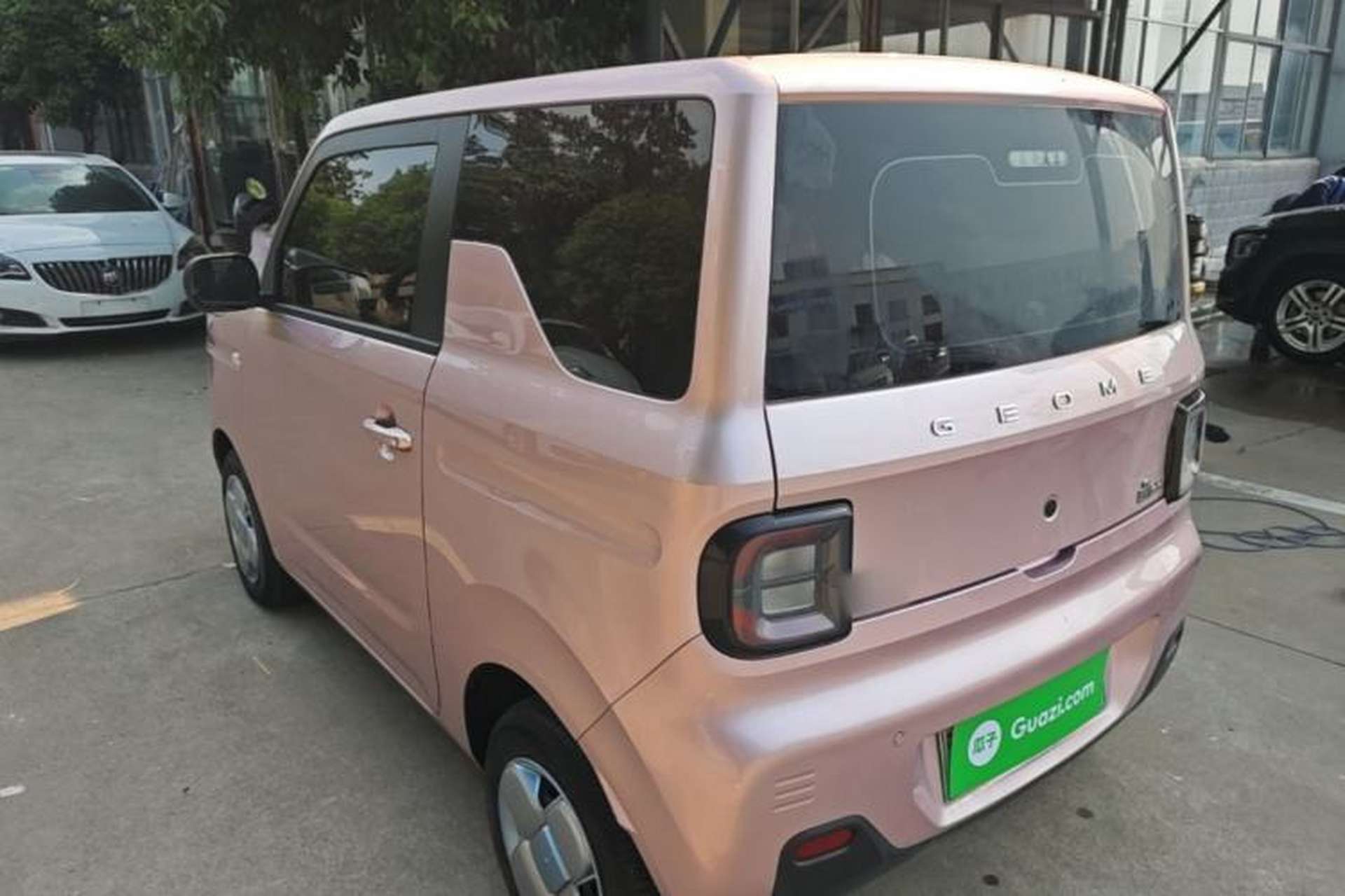 Used Geely Galaxy Panda 2023 Panda Mini 200km Endurance Bear Exterior 2