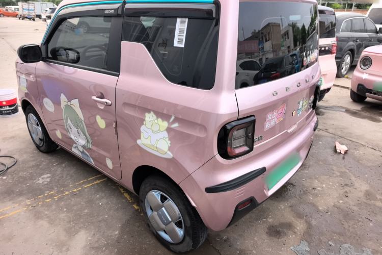 Used Geely Galaxy Panda 2023 Panda Mini 200km Endurance Bear Exterior 3