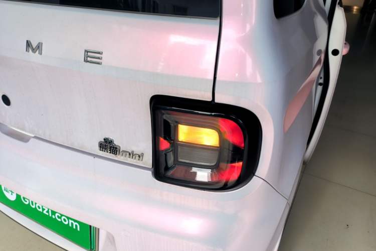 Used Geely Galaxy Panda 2023 Panda Mini 200km Endurance Bear Exterior 3