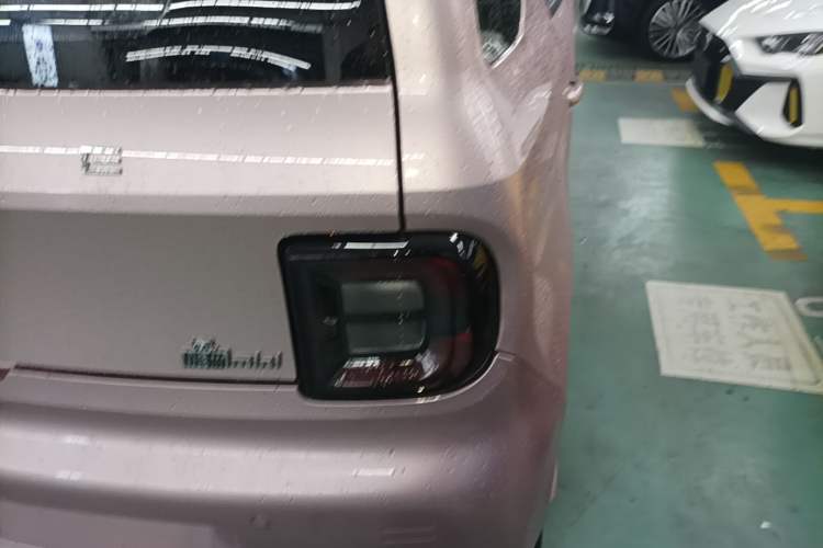 Used Geely Galaxy Panda 2023 Panda Mini 200km Endurance Bear Exterior 3