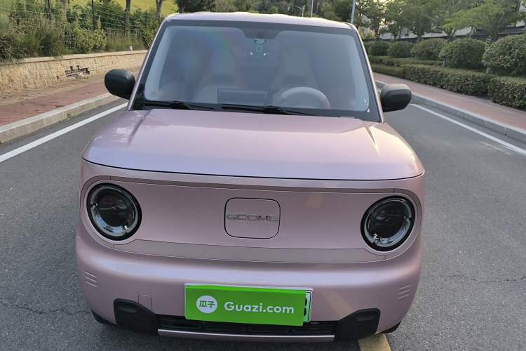 Used Geely Galaxy Panda 2023 Panda Mini 200km Endurance Bear Exterior 3