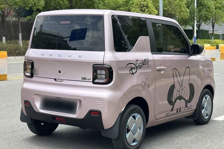 Used Geely Galaxy Panda 2023 Panda Mini 200km Endurance Bear Exterior 4