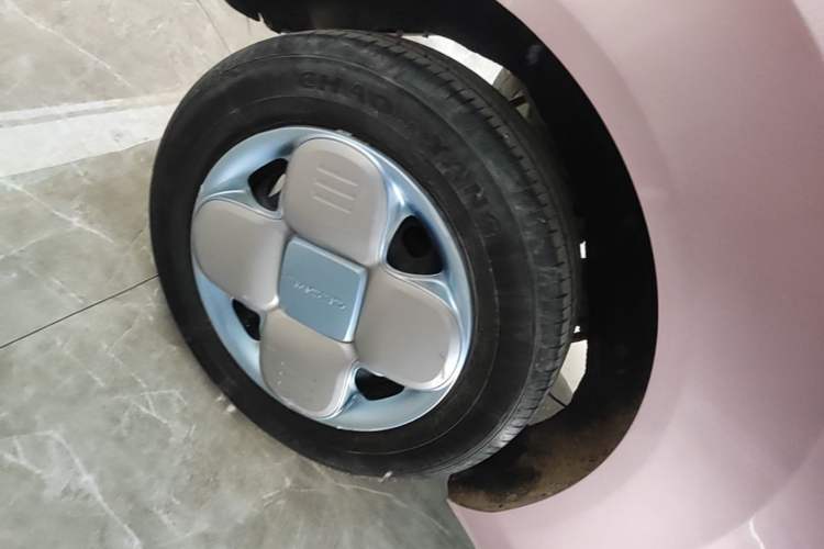 Used Geely Galaxy Panda 2023 Panda Mini 200km Endurance Bear Exterior 5