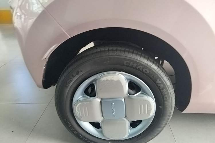 Used Geely Galaxy Panda 2023 Panda Mini 200km Endurance Bear Exterior 5