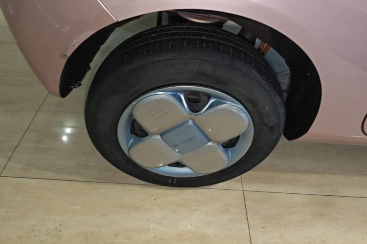 Used Geely Galaxy Panda 2023 Panda Mini 200km Endurance Bear Exterior 5