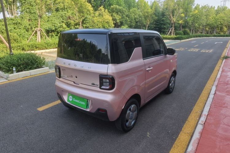 Used Geely Galaxy Panda 2023 Panda Mini 200km Endurance Bear Exterior 6