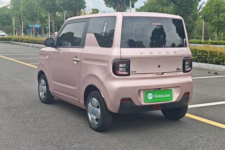 Used Geely Galaxy Panda 2023 Panda Mini 200km Endurance Bear Exterior 6